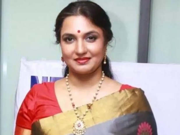 For this reason I left the cinema.. Actress Sukanya who broke the key..!-oneindia news