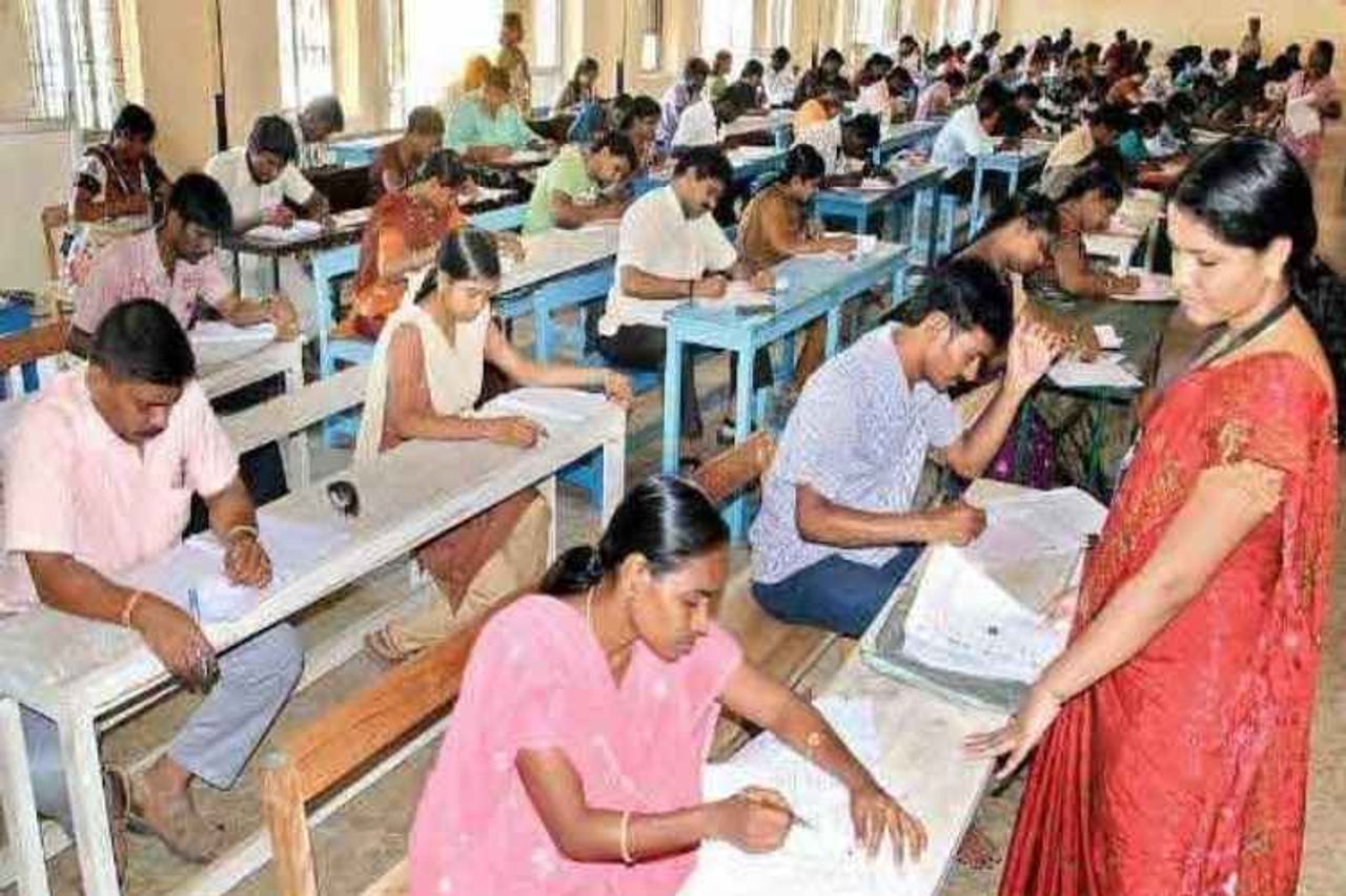 6,200 jobs;  Yesterday 15.8 lakh people participated in Group 4 exam-oneindia news