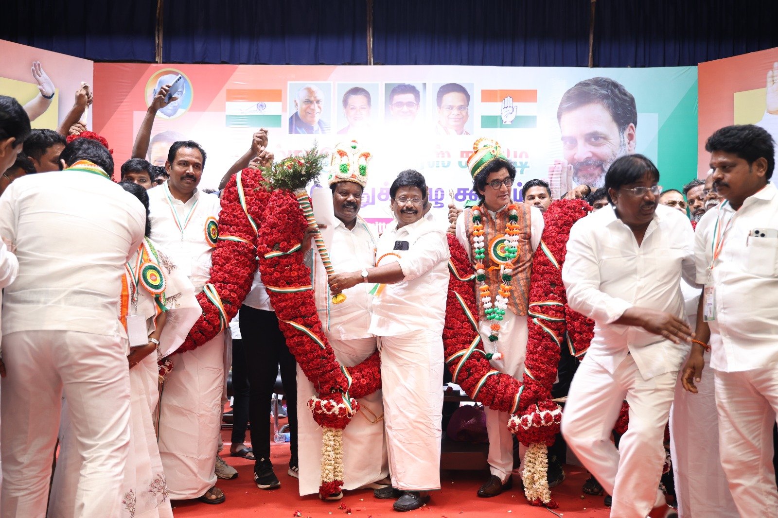 There is no person for the booth committee in Tamil Nadu!  – Congress supremo-oneindia news