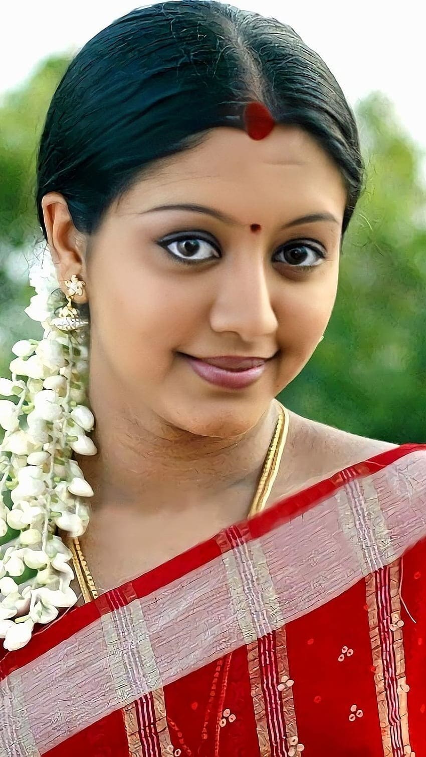 Actress Gopika Nayanthara tried to make a dent in her married life... An earthquake broke out in the family..!-oneindia news