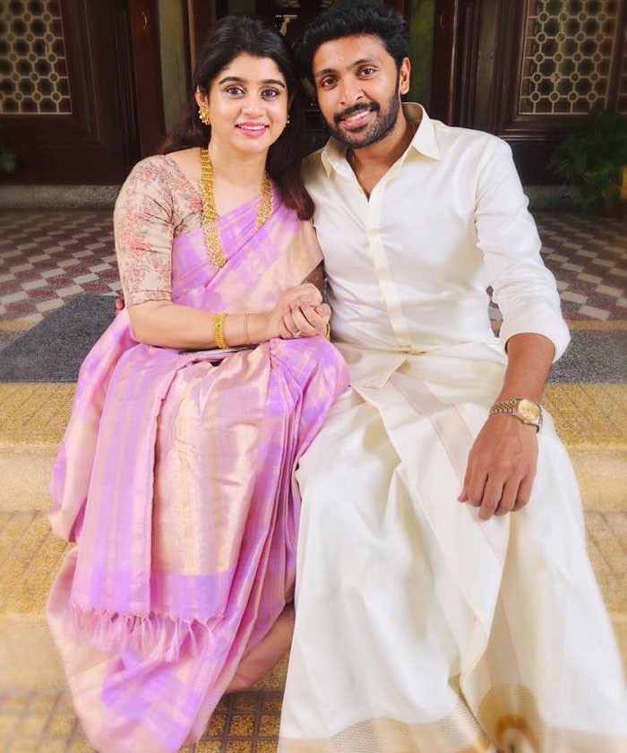 Do you know who is the wife of actor Vikram Prabhu?-oneindia news