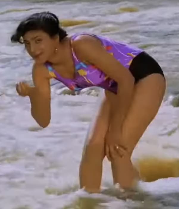 Acmark country..! Actress Roja in a two-piece swimsuit as a teenager..!